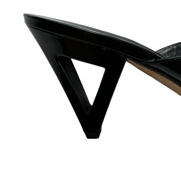 Stuart Weitzman Black Patent Leather Buckle Triangle Cutout Heels Women's SZ 8.5 - Picture 6 of 11